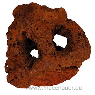 MACENAUER Láva děrovaná, 1 ks, 10-15 cm, 0,2-0,4 kg